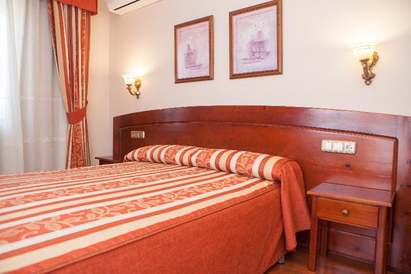 Hotel Alameda Malaga Exterior photo