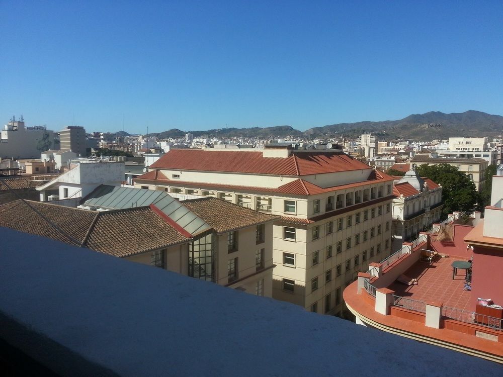 Hotel Alameda Malaga Exterior photo